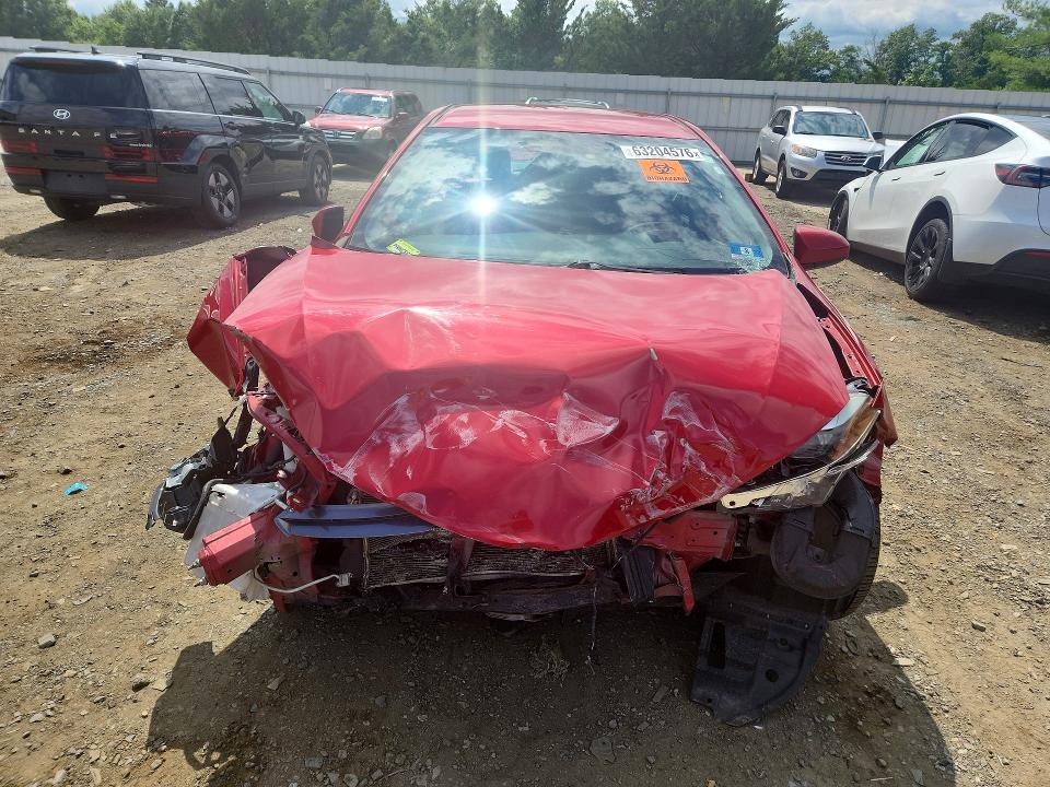 Photo 5 from auction – 2016 TOYOTA COROLLA with VIN 2T1BURHE1GC691248