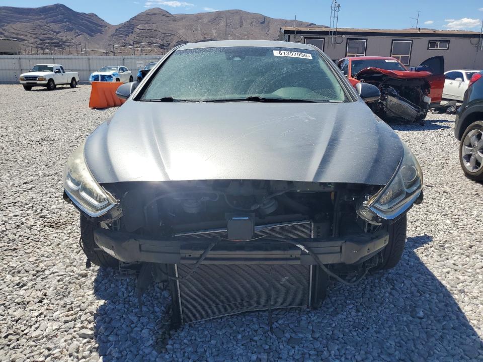 Photo 5 from auction – 2019 HYUNDAI SONATA with VIN 5NPE34AF9KH740336