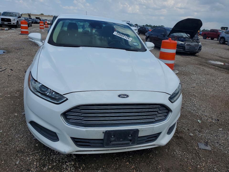 Photo 5 from auction – 2016 FORD FUSION with VIN 3FA6P0H79GR200592