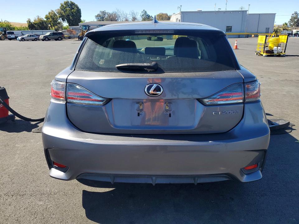 Photo 6 from auction – 2014 LEXUS CT with VIN JTHKD5BH3E2178993