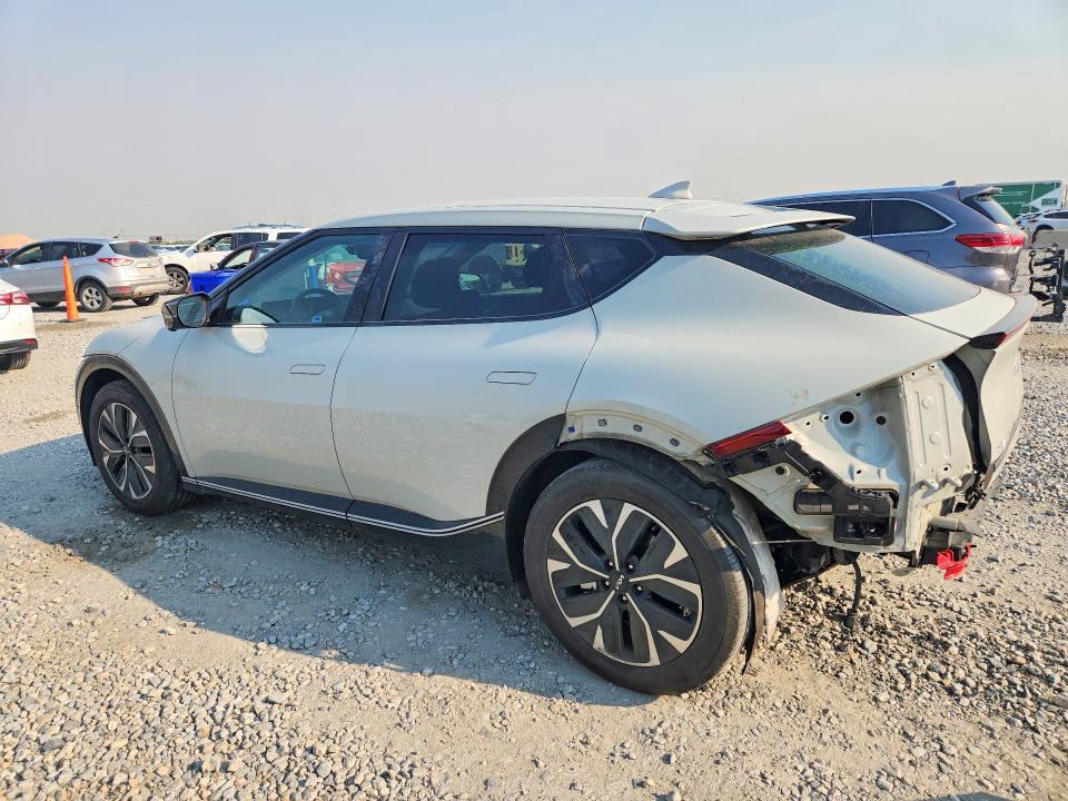 Снимка 2 от търг – 2024 KIA EV6 с VIN KNDC3DLC2R5614968