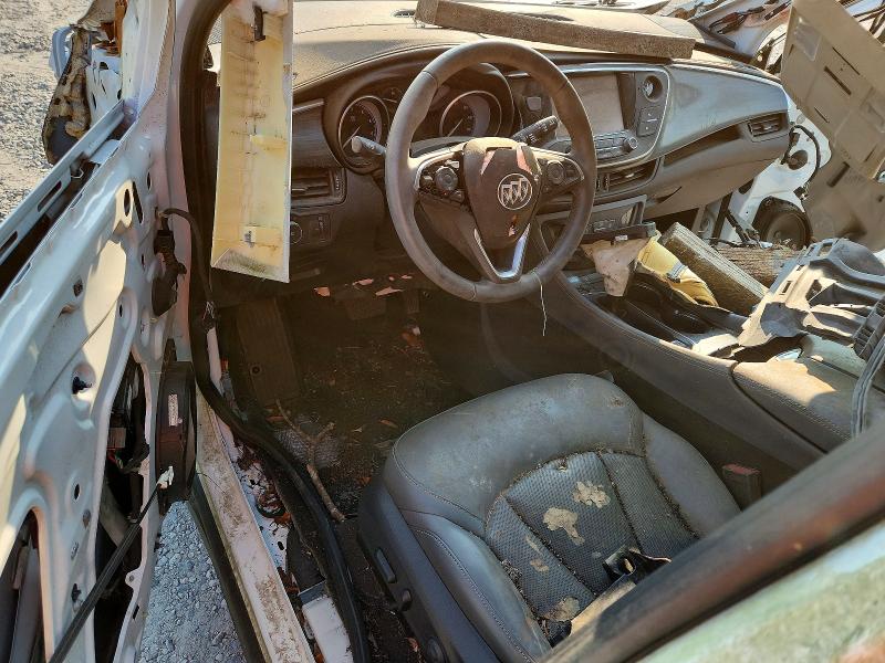 Photo 8 from auction – 2020 BUICK ENVISION with VIN LRBFXCSA5LD047257