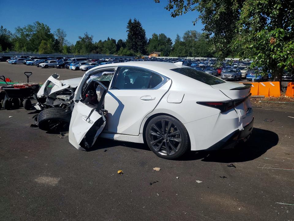Photo 2 from auction – 2022 LEXUS IS with VIN JTHGZ1B28N5053580