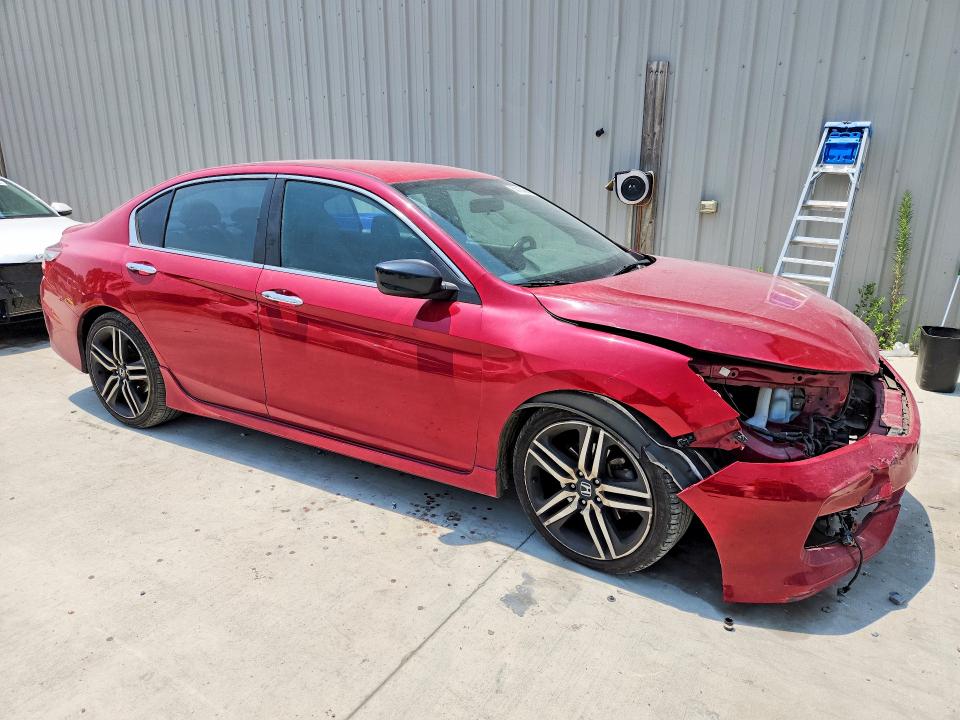 Photo 4 from auction – 2017 HONDA ACCORD with VIN 1HGCR2F50HA041009