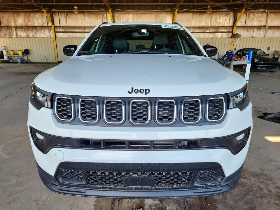 Photo 5 from auction – 2025 JEEP COMPASS with VIN 3C4NJDBN0ST544524