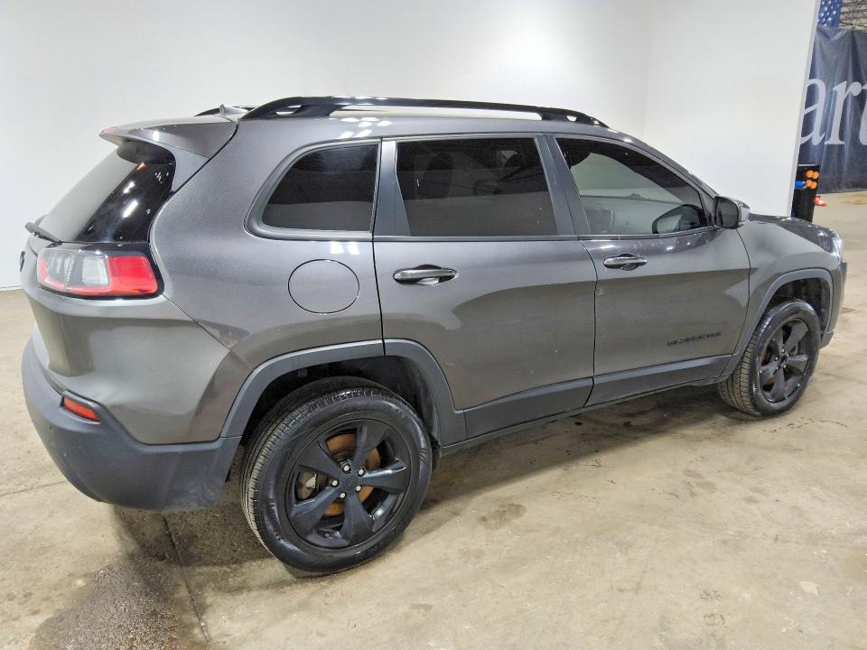 Photo 3 from auction – 2019 JEEP CHEROKEE with VIN 1C4PJMLX4KD330358