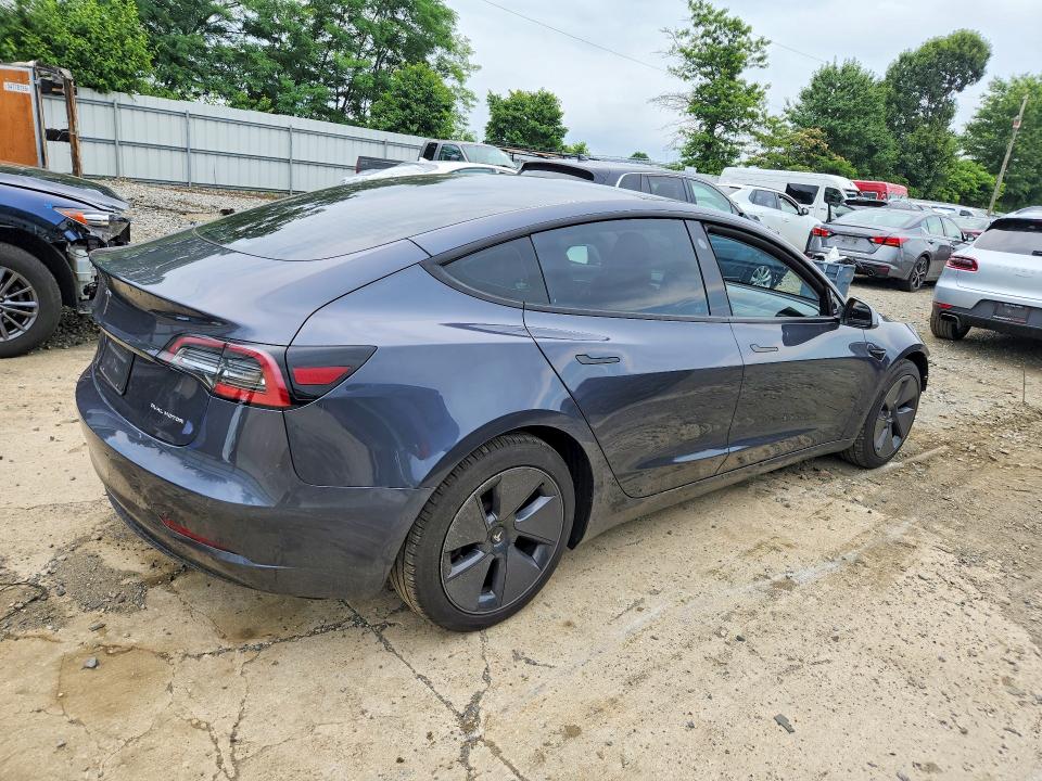 Photo 3 from auction – 2021 TESLA MODEL 3 with VIN 5YJ3E1EB4MF056299