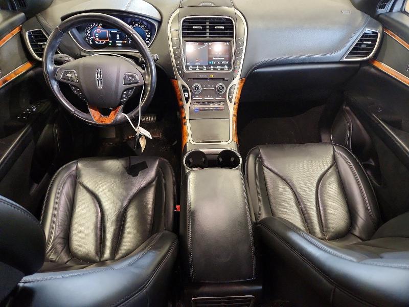 Photo 8 from auction – 2018 LINCOLN MKX with VIN 2LMPJ8LR4JBL10981