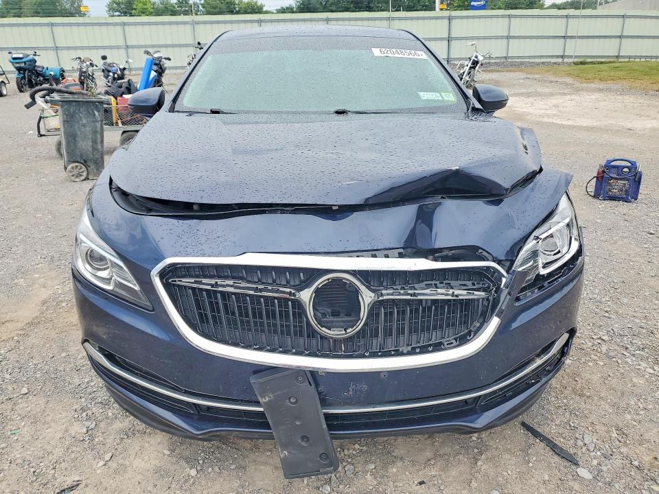 Photo 5 from auction – 2017 BUICK LACROSSE with VIN 1G4ZP5SS3HU138159