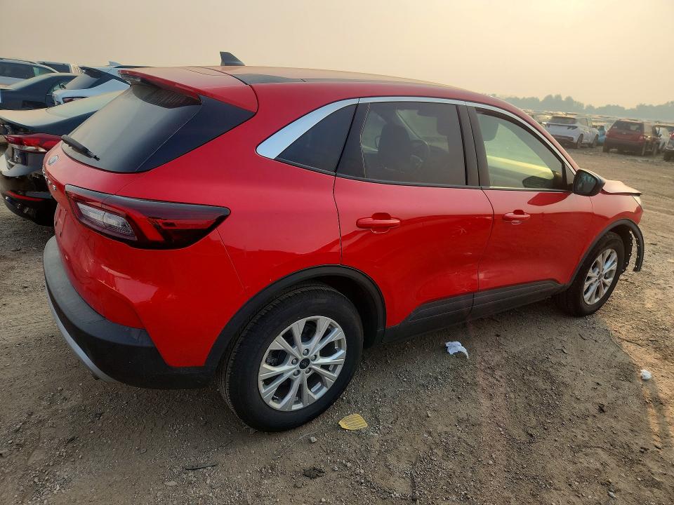 Photo 3 from auction – 2024 FORD ESCAPE with VIN 1FMCU0GNXRUA43135
