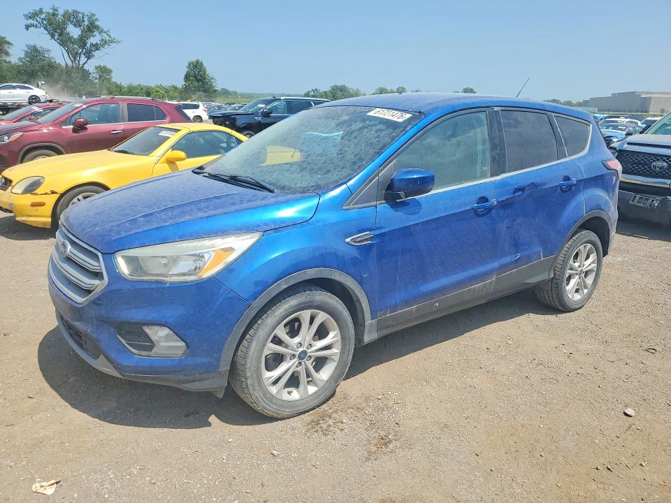 FORD ESCAPE 2017 with VIN 1FMCU0GD9HUD49037 - Photo from auction