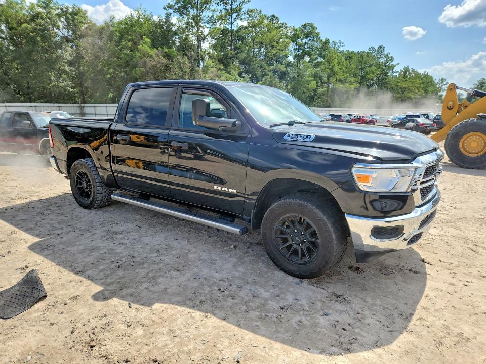 Photo 4 from auction – 2019 RAM 1500 with VIN 1C6RREGT8KN601485