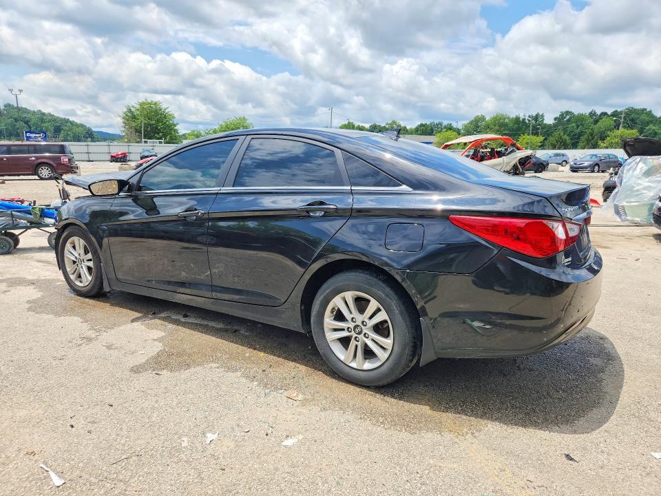 Photo 2 from auction – 2013 HYUNDAI SONATA with VIN 5NPEB4AC3DH791911