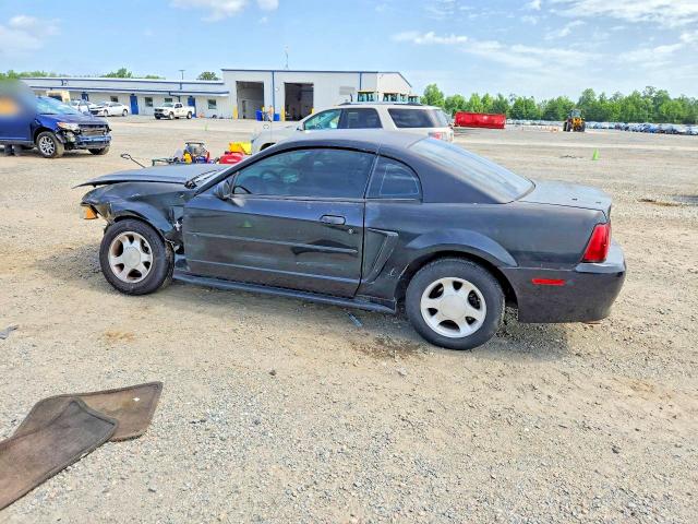 Photo 2 from auction – 2001 FORD MUSTANG with VIN 1FAFP40421F191439