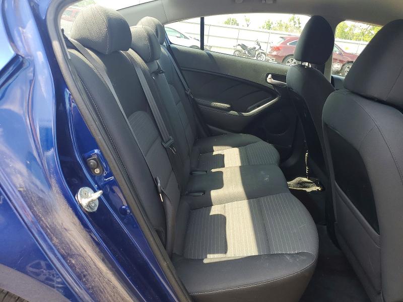 Photo 10 from auction – 2018 KIA FORTE with VIN 3KPFL4A75JE230758