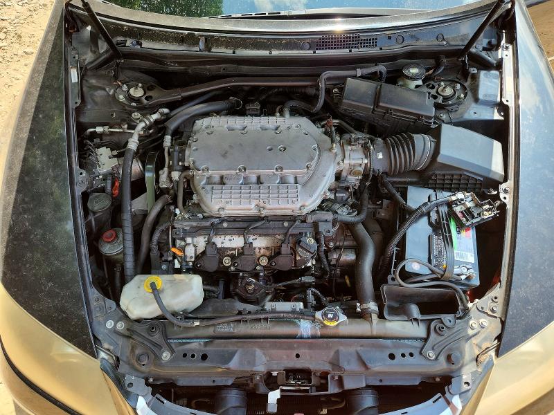 Photo 11 from auction – 2006 ACURA RL with VIN JH4KB16586C001544