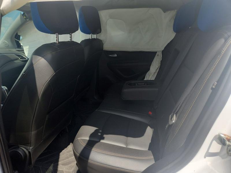Photo 10 from auction – 2018 CHEVROLET TRAX with VIN 3GNCJRSB3JL296656