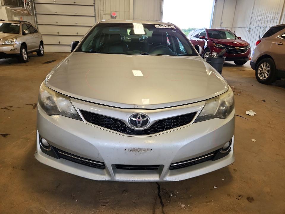 Photo 5 from auction – 2013 TOYOTA CAMRY with VIN 4T1BF1FK3DU686664