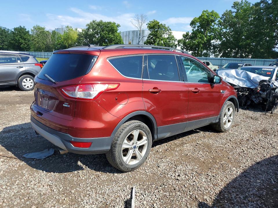 Photo 3 from auction – 2016 FORD ESCAPE with VIN 1FMCU9GX7GUC75937