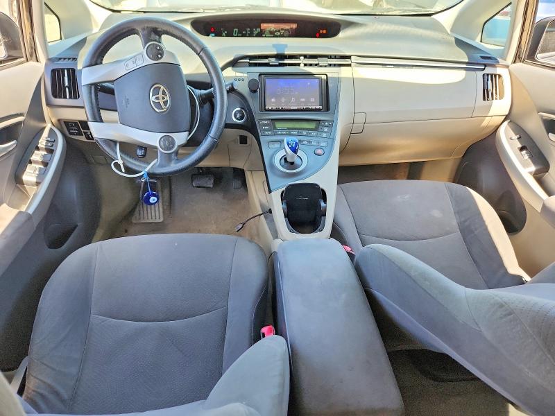 Photo 8 from auction – 2011 TOYOTA PRIUS with VIN JTDKN3DUXB0319126