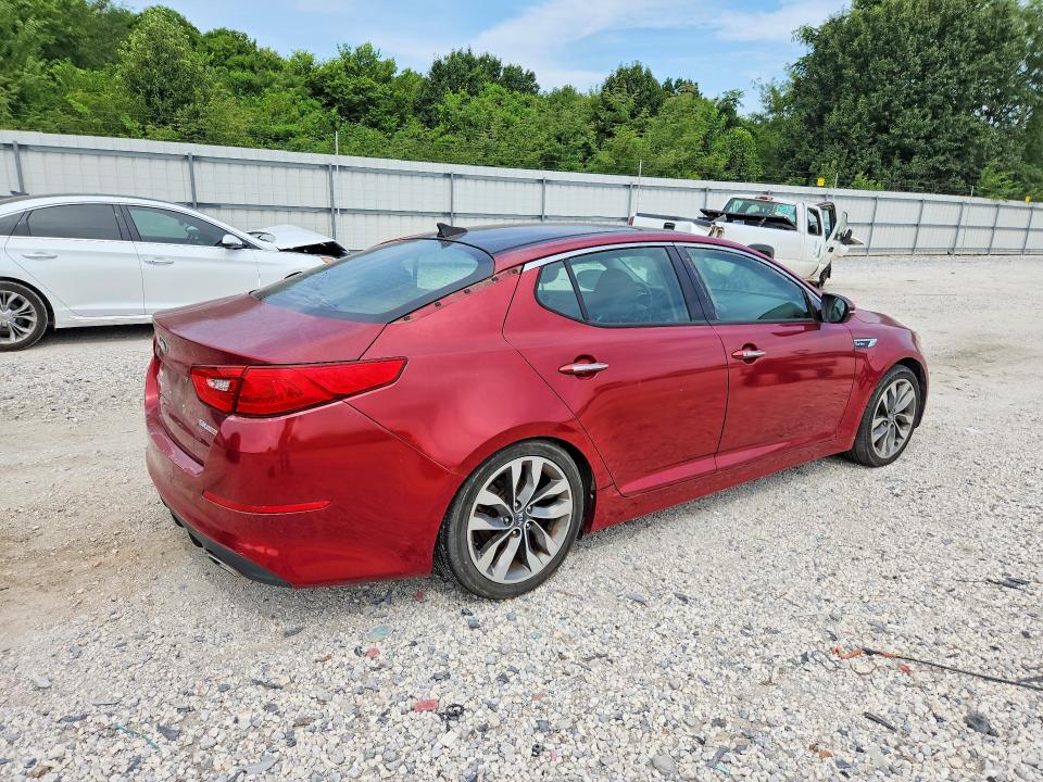 Photo 3 from auction – 2015 KIA OPTIMA with VIN 5XXGR4A67FG388785