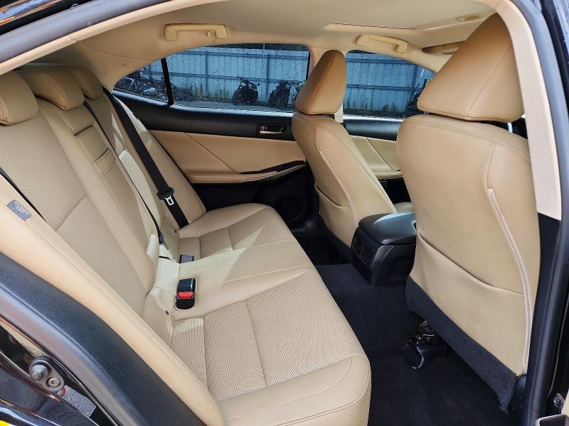Photo 10 from auction – 2017 LEXUS IS with VIN JTHBA1D26H5048395