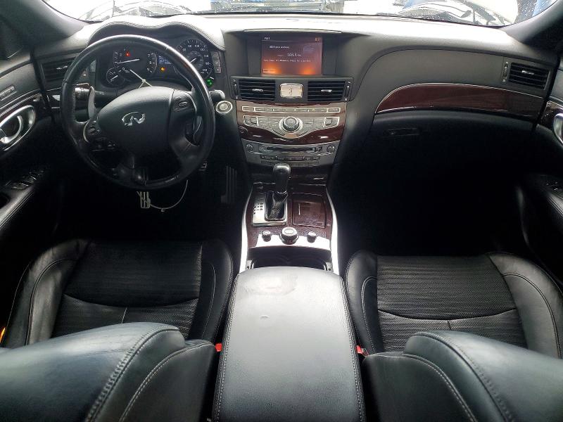 Photo 8 from auction – 2017 INFINITI Q70 with VIN JN1BY1AP0HM740416