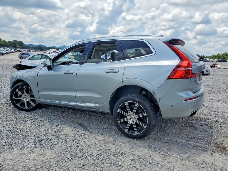 Photo 2 from auction – 2018 VOLVO XC60 with VIN YV4BR0DL0J1045466