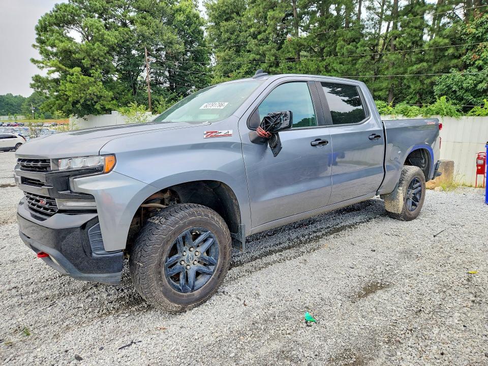 CHEVROLET SILVERADO 2021 with VIN 1GCPYFED3MZ422657 - Photo from auction