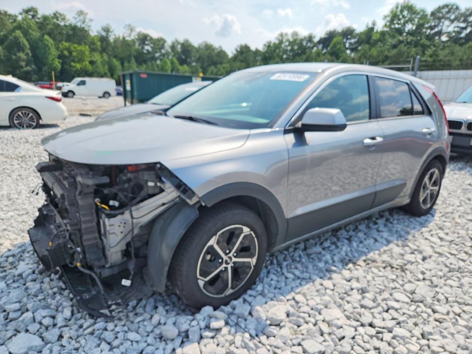 KIA NIRO 2023 with VIN KNDCP3LE1P5082304 - Photo from auction
