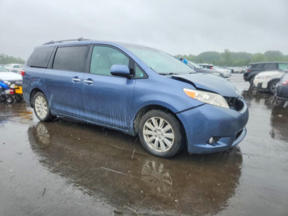 Photo 4 from auction – 2015 TOYOTA SIENNA with VIN 5TDDK3DC7FS099245