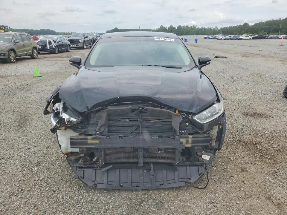Photo 5 from auction – 2016 FORD FUSION with VIN 3FA6P0HD6GR219106