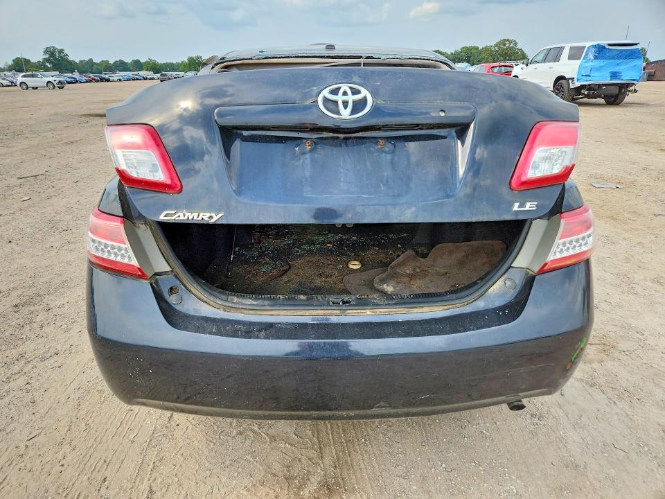 Photo 6 from auction – 2011 TOYOTA CAMRY with VIN 4T1BF3EK5BU167335