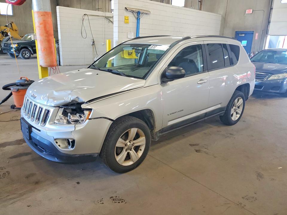 JEEP COMPASS 2011 with VIN 1J4NT1FB3BD175568 - Photo from auction