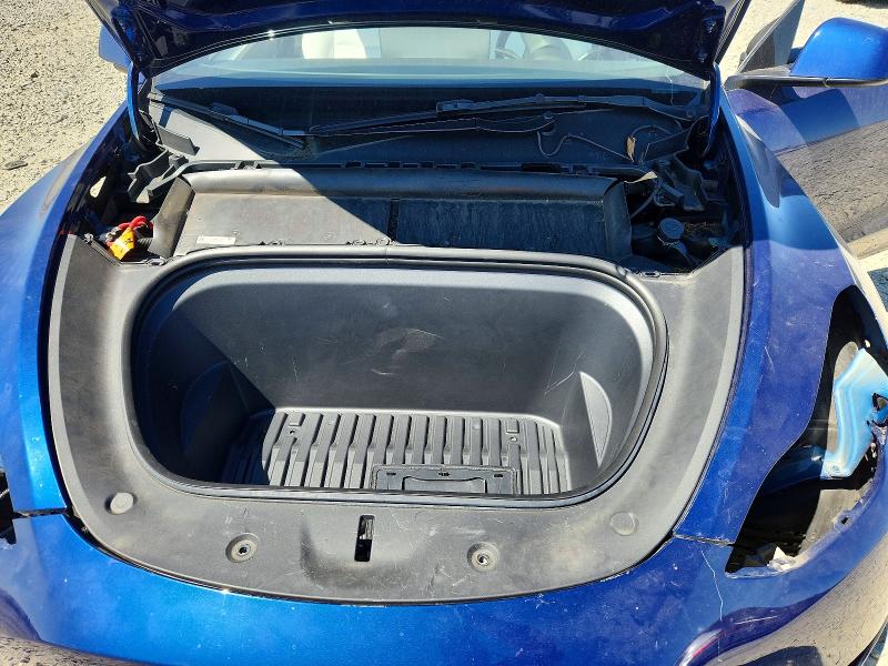 Photo 11 from auction – 2022 TESLA MODEL Y with VIN 7SAYGDEFXNF561384