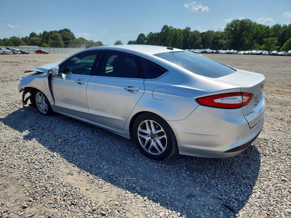 Photo 2 from auction – 2016 FORD FUSION with VIN 3FA6P0H76GR274620