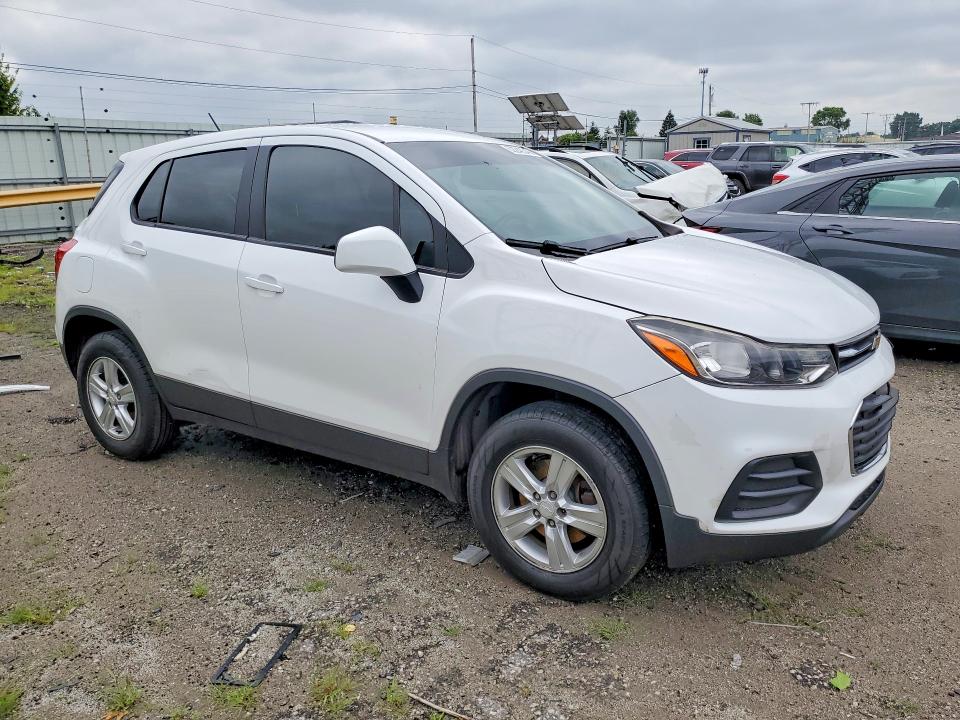 Photo 4 from auction – 2017 CHEVROLET TRAX with VIN 3GNCJNSB8HL270606