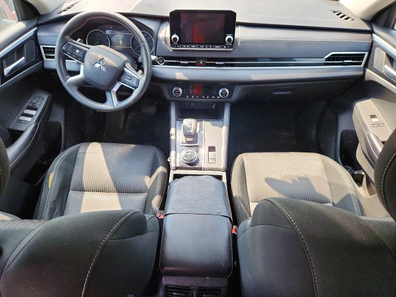 Photo 8 from auction – 2023 MITSUBISHI OUTLANDER with VIN JA4J4TA89PZ021718