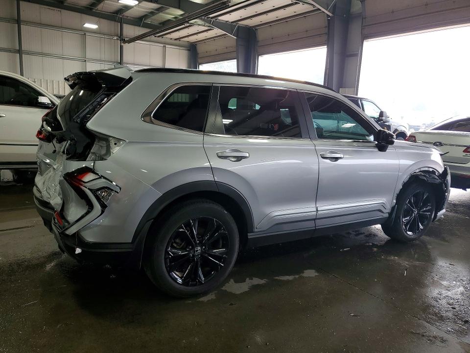 Photo 3 from auction – 2024 HONDA CR-V with VIN 2HKRS6H97RH800561