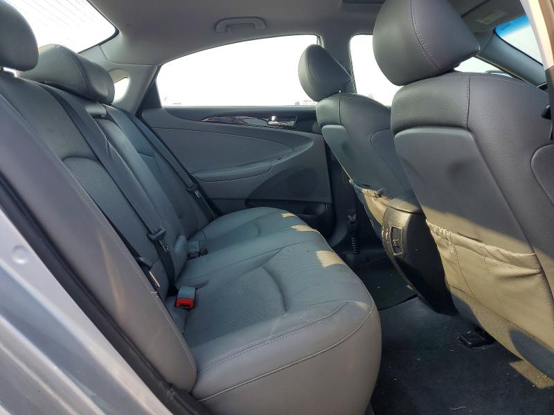 Photo 10 from auction – 2014 HYUNDAI SONATA with VIN 5NPEC4AB8EH857875