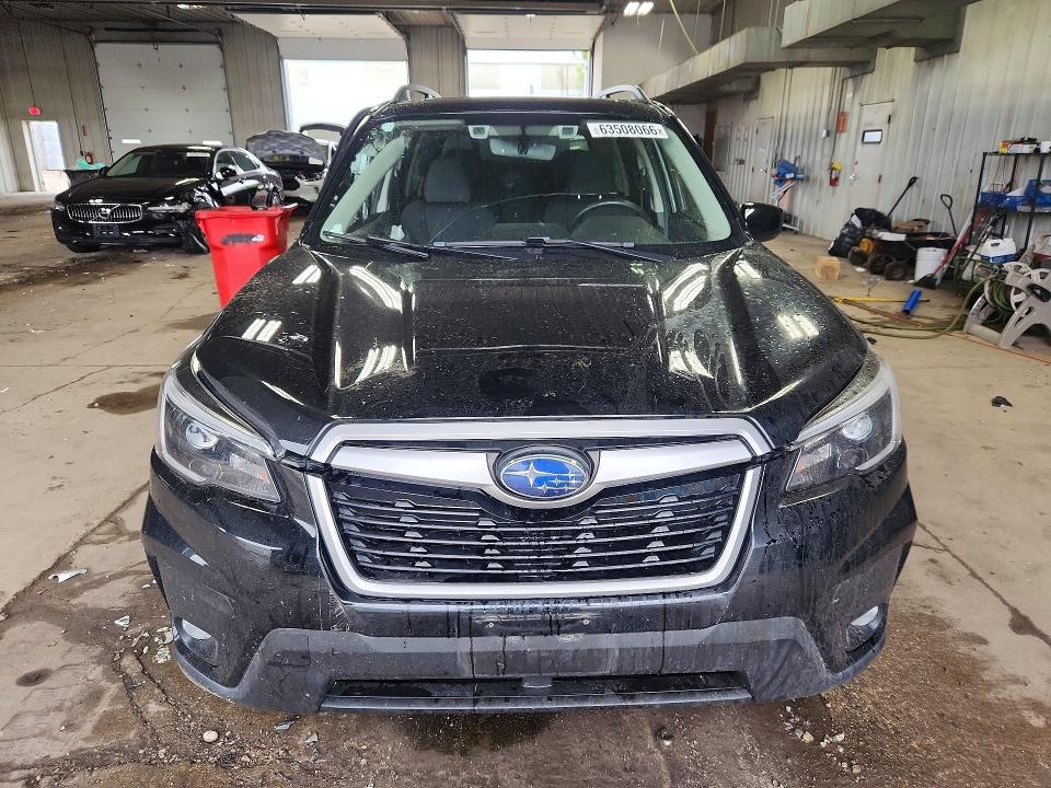 Photo 5 from auction – 2021 SUBARU FORESTER with VIN JF2SKAFC6MH465191