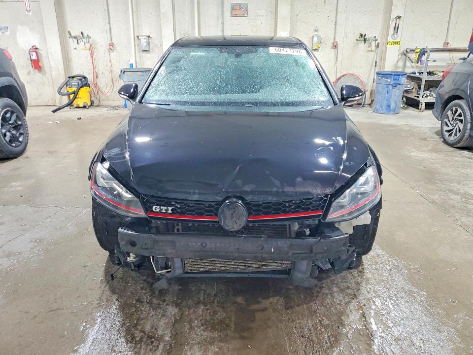 Photo 5 from auction – 2016 VOLKSWAGEN GTI with VIN 3VW447AU2GM029035