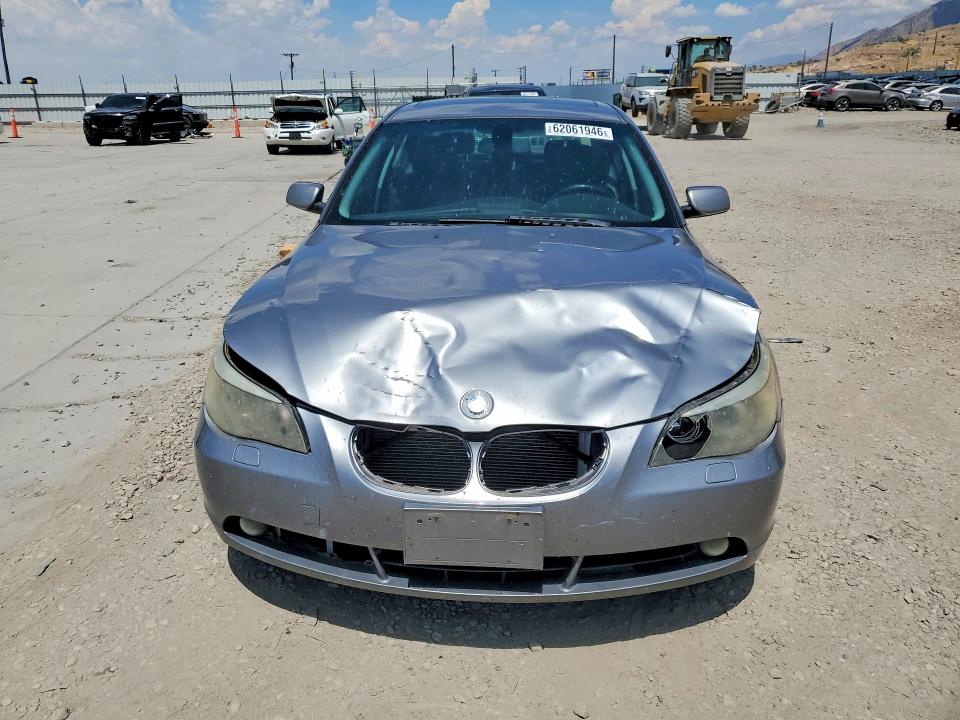Foto 5 de la subasta – 2006 BMW 530 con VIN WBANE73576CM36971