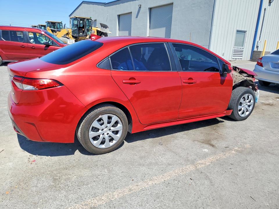 Photo 3 from auction – 2021 TOYOTA COROLLA with VIN 5YFEPMAE5MP254804