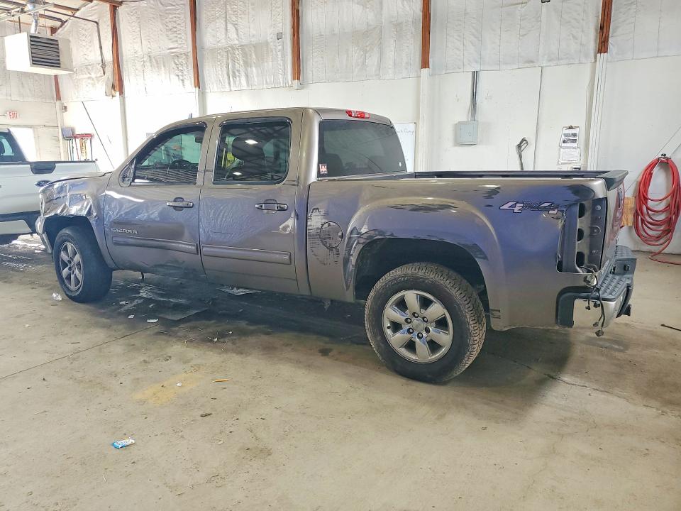 Photo 2 from auction – 2013 GMC SIERRA with VIN 3GTP2WE71DG291501
