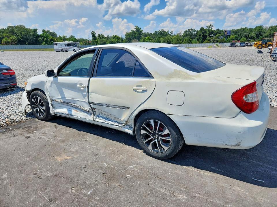 Photo 2 from auction – 2004 TOYOTA CAMRY with VIN JTDBE32K740282587