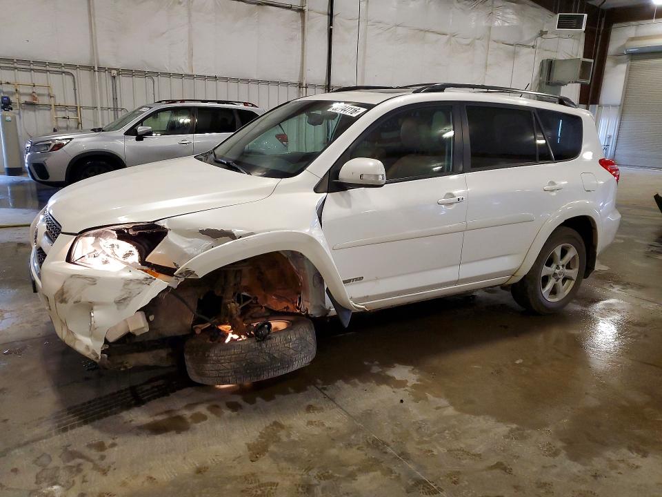 TOYOTA RAV4 2012 with VIN 2T3DF4DV2CW257481 - Photo from auction