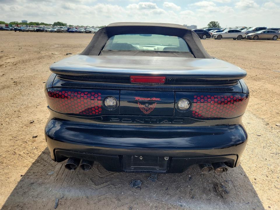 Foto 6 de la subasta – 2002 PONTIAC FIREBIRD con VIN 2G2FV32G722108922