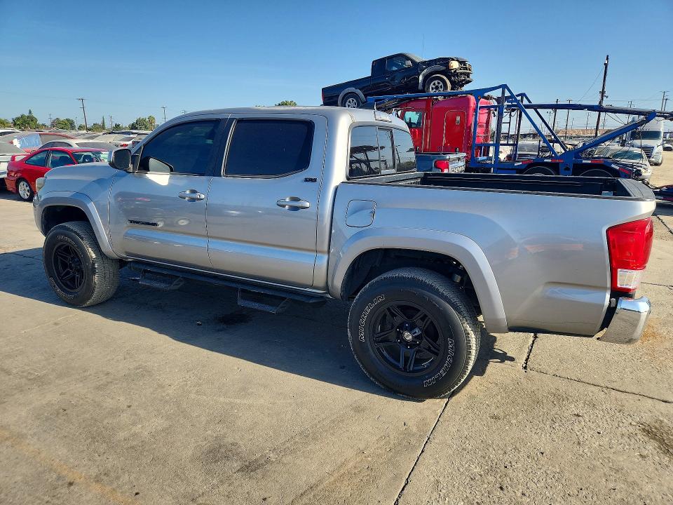 Photo 2 from auction – 2017 TOYOTA TACOMA with VIN 3TMAZ5CN9HM041704