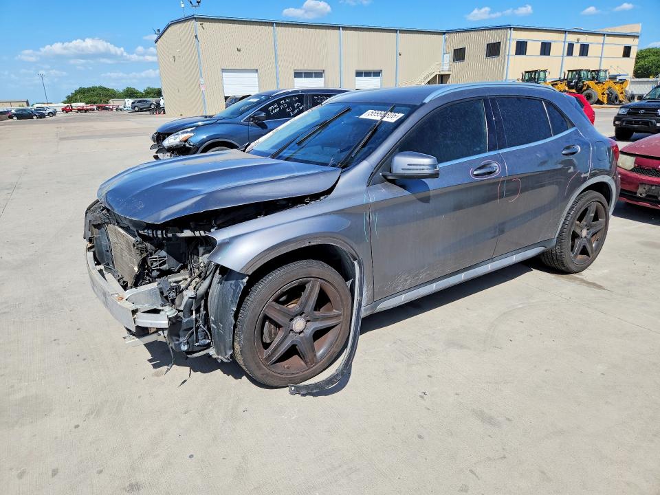 MERCEDES-BENZ GLA 2015 with VIN WDCTG4EB4FJ102103 - Photo from auction